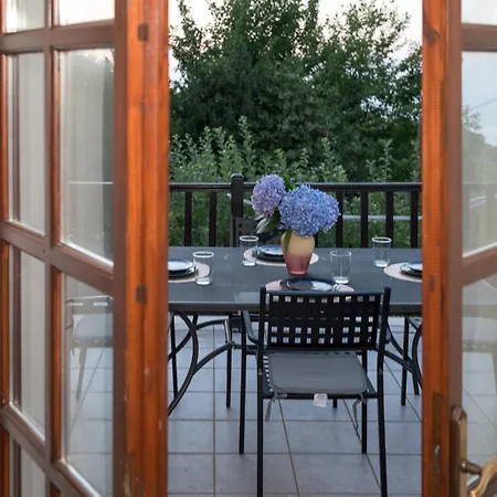 10 Asi House Holiday home Tsagarada